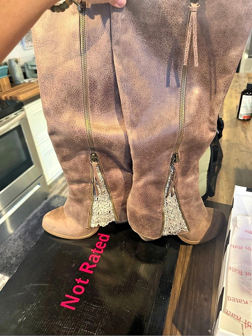 Not Rated Sassy Classy Women's Brown Zip Western Boots US 9 M Like New